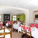 Hotel Logis Hotel L'Ayguelade 3*