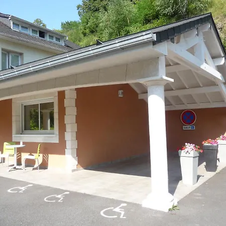 מלון Logis L'ayguelade 3*