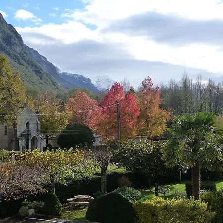 Logis L'ayguelade מלון