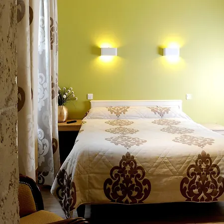 فندق Logis L'ayguelade Bielle