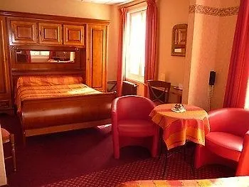 Logis Hotel L'Ayguelade Bielle