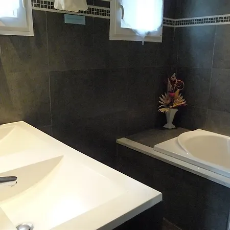 Logis Hotel L'Ayguelade