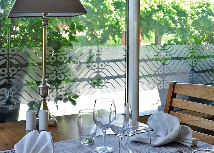 Logis L'ayguelade Hotel Bielle