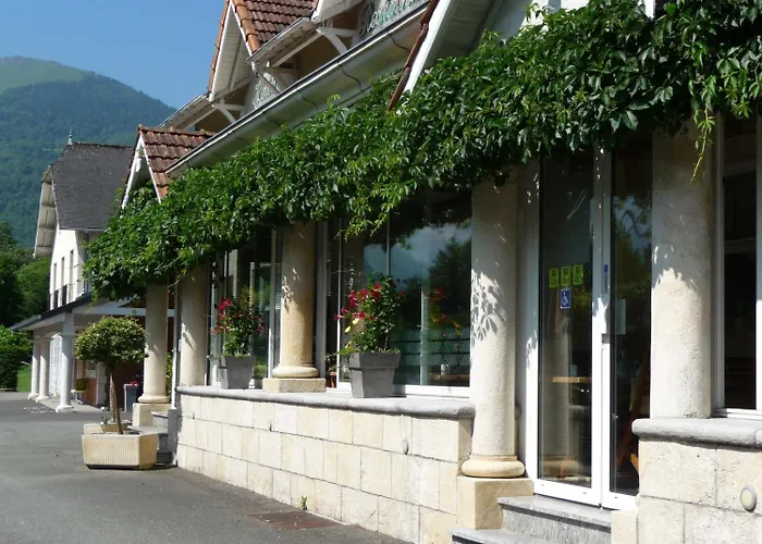 Hotel Logis Hotel L'Ayguelade 3*