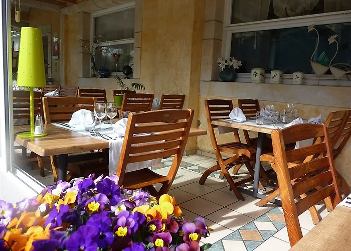 Hotel Logis Hotel L'Ayguelade